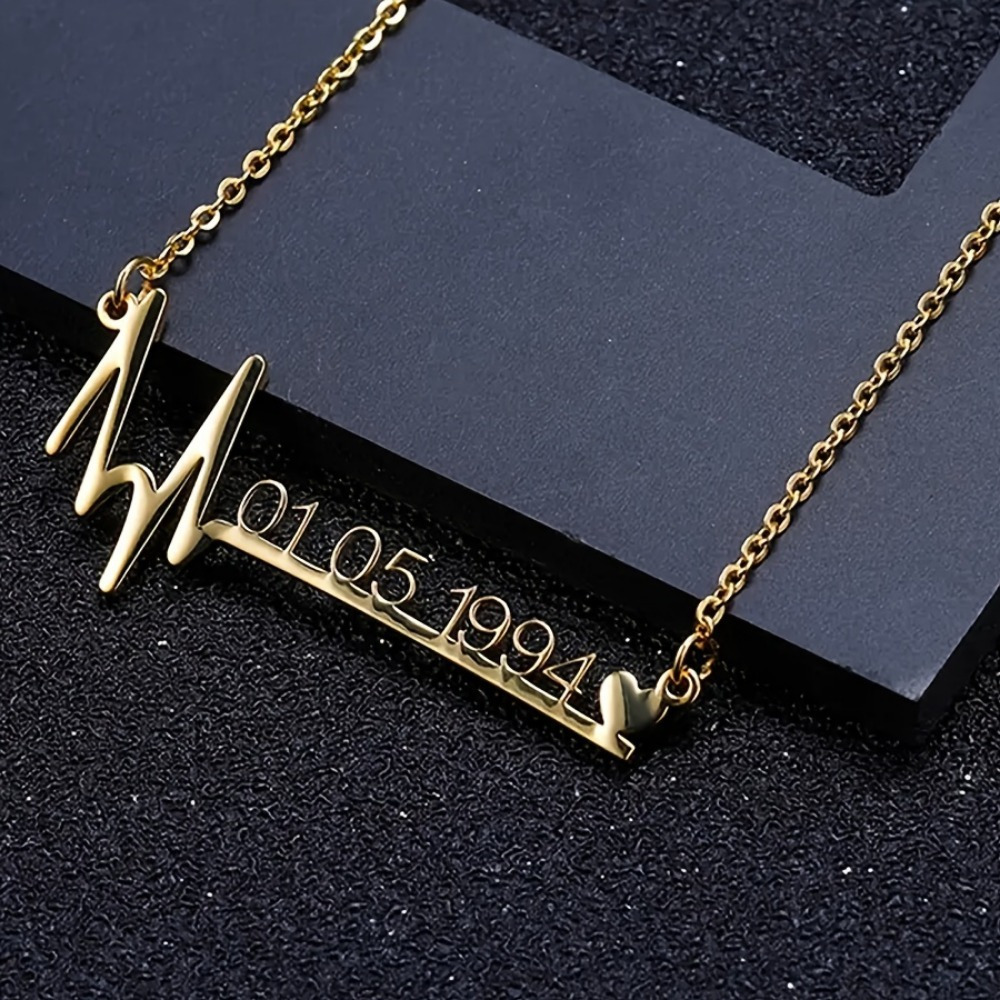 Customized Heartbeat Love Date Necklace — 18K Gold-plated